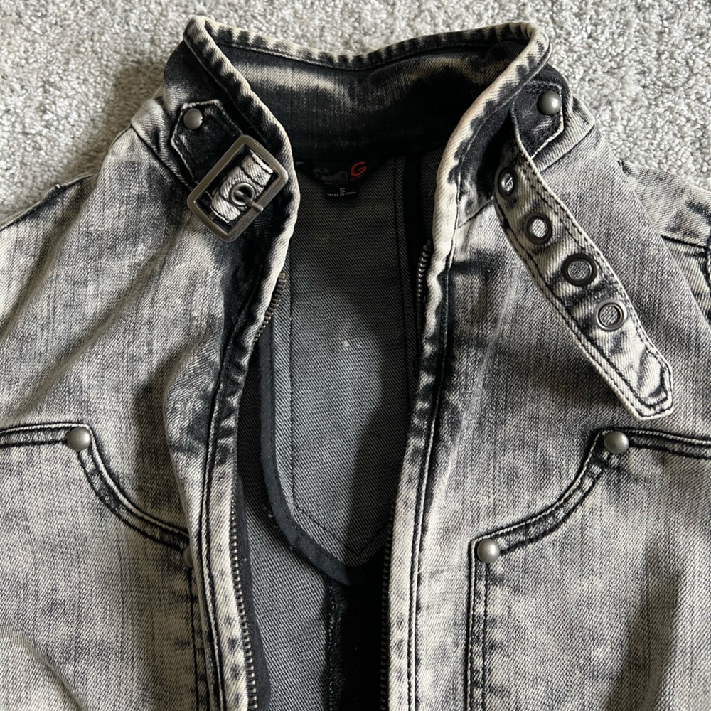 Jean Jacket - Picture 2 of 7